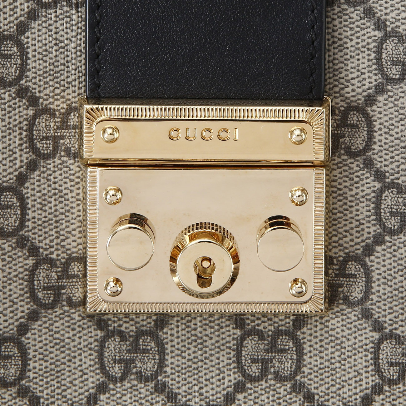 GUCCI(USED)구찌 479197 패드락 미디엄 GG 숄더백