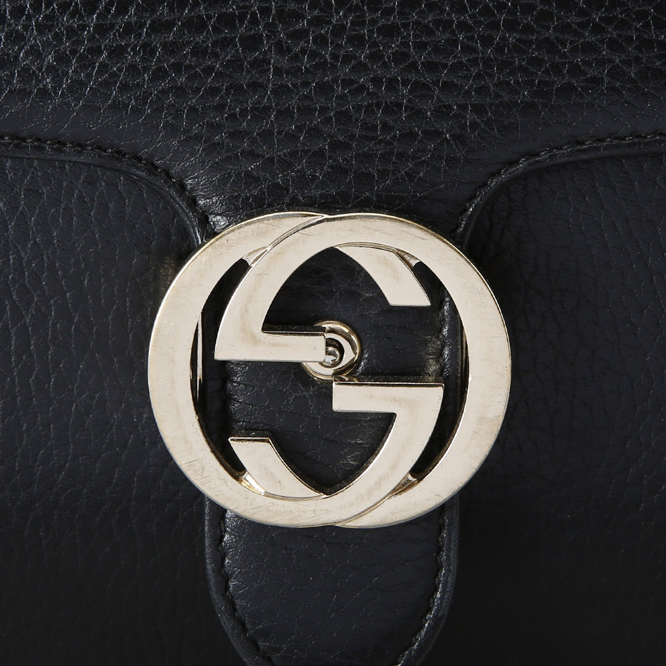 GUCCI(USED)구찌 510304 인터로킹 GG 체인백