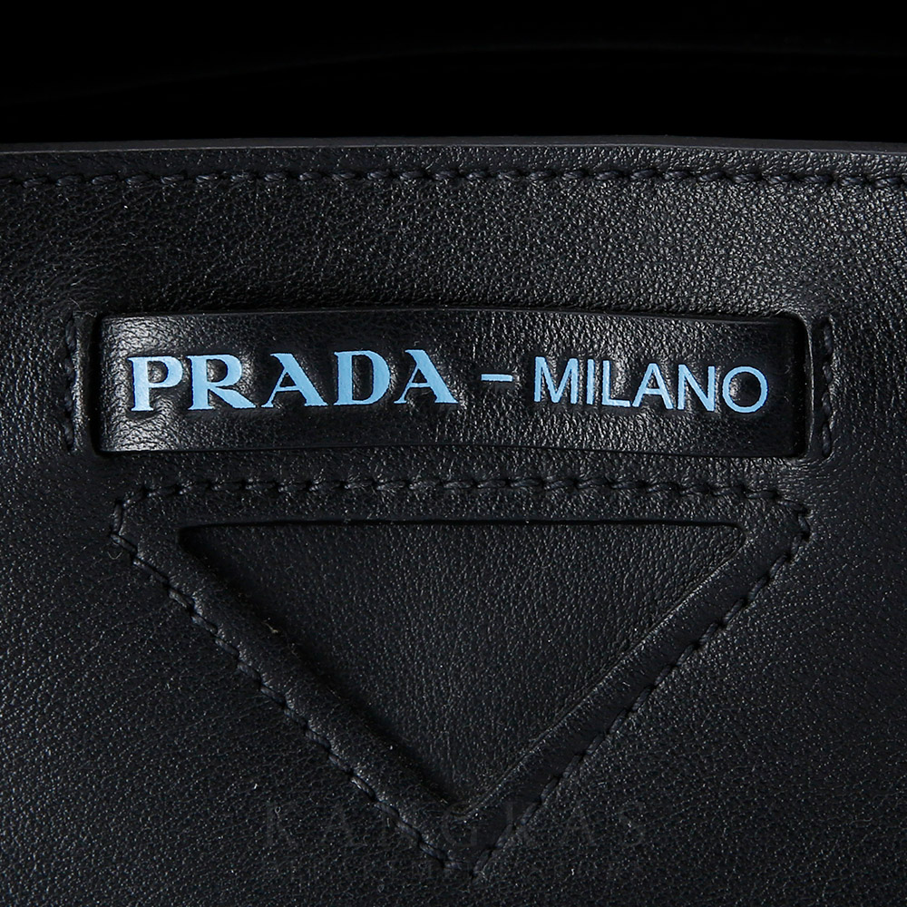 PRADA(USED)프라다 1BG233 레더 토트백