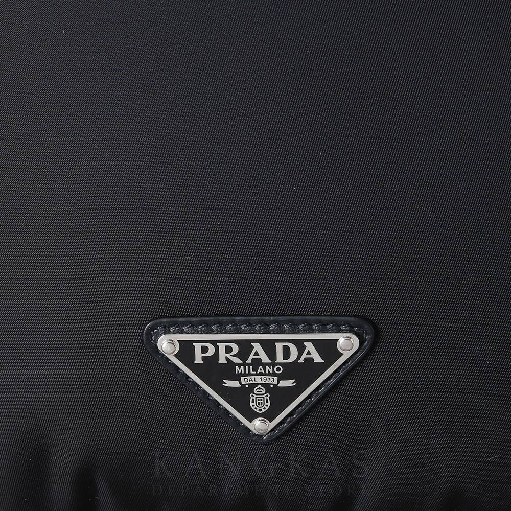 PRADA(USED)프라다 2VZ092 리나일론 슬링백