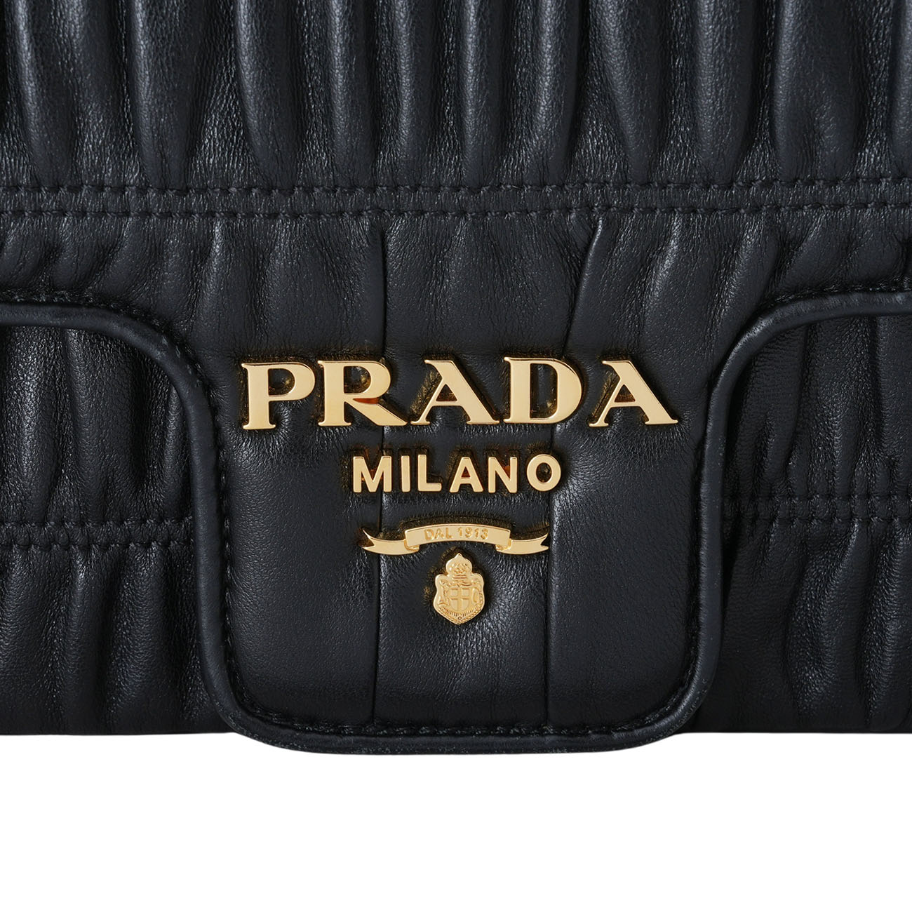 PRADA(USED)프라다 1BD235 나파 고프레 체인백