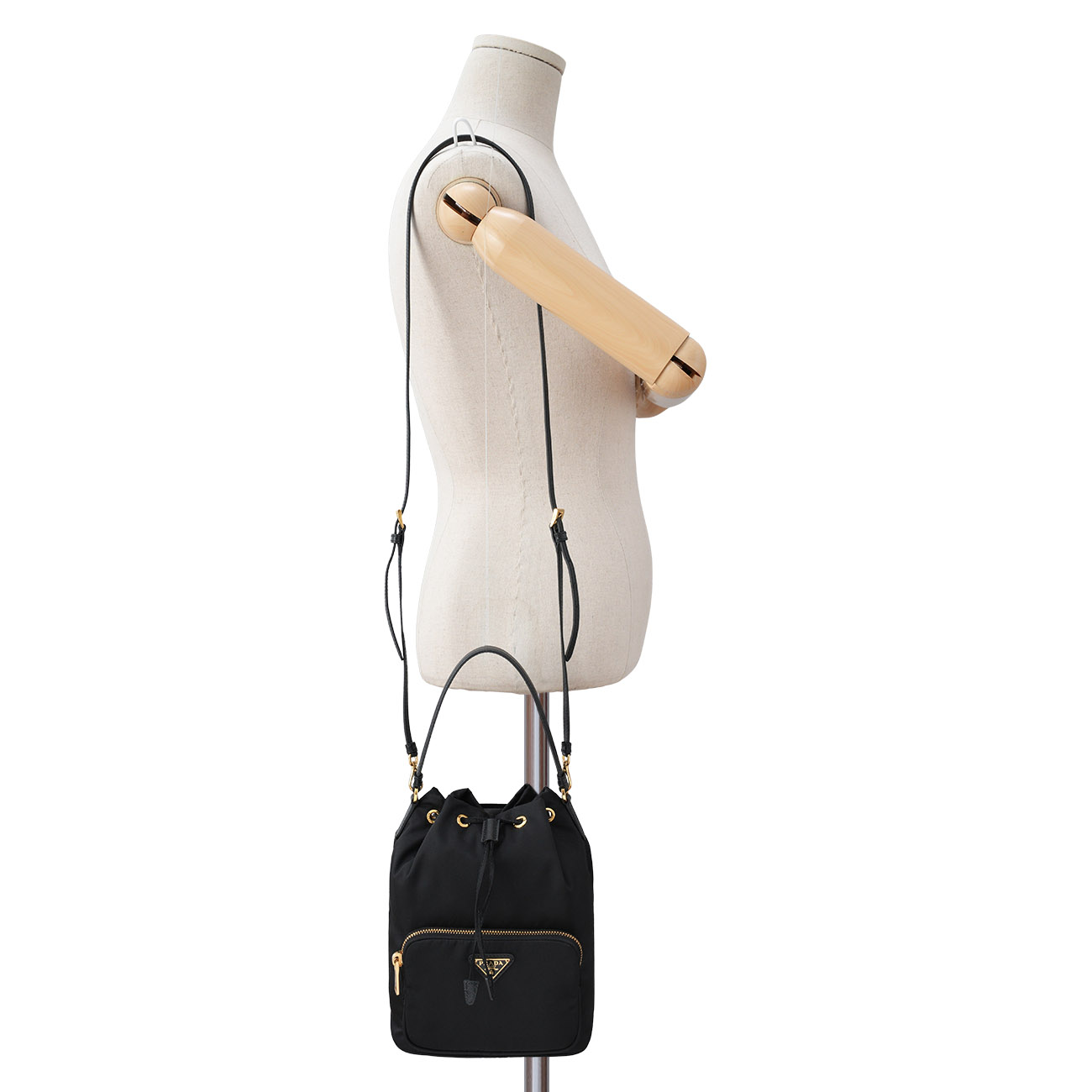 PRADA(USED)프라다 1BH038 리나일론 버킷백