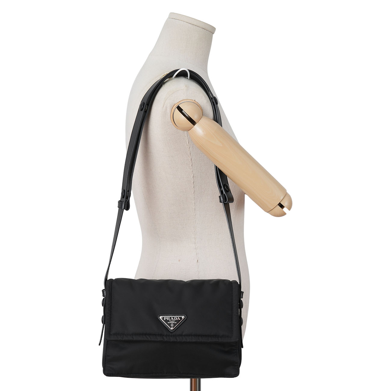PRADA(USED)프라다 리나일론 메신저백