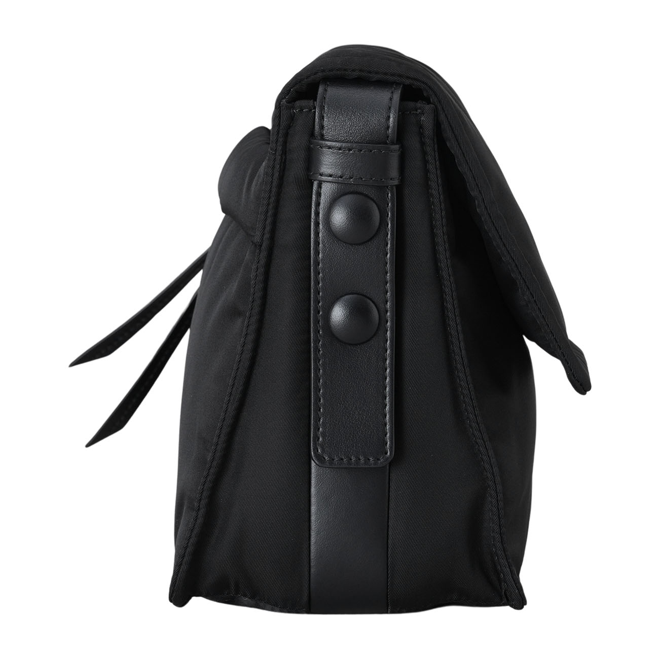 PRADA(USED)프라다 리나일론 메신저백