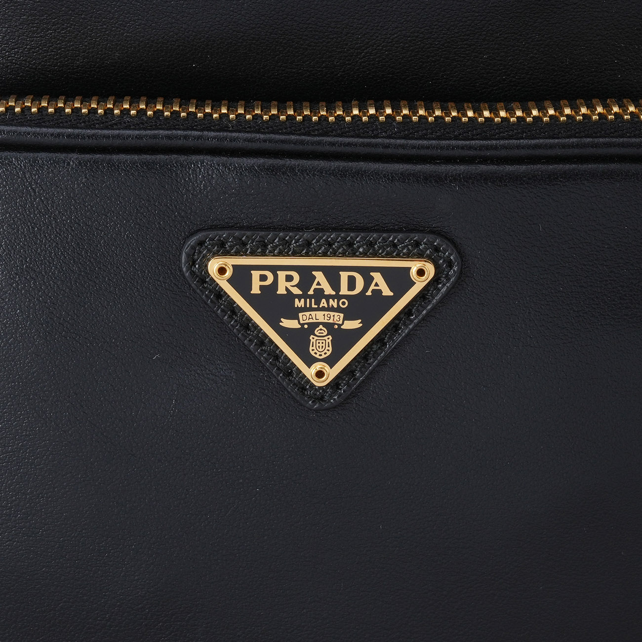 PRADA(USED)프라다 레더 버킷백