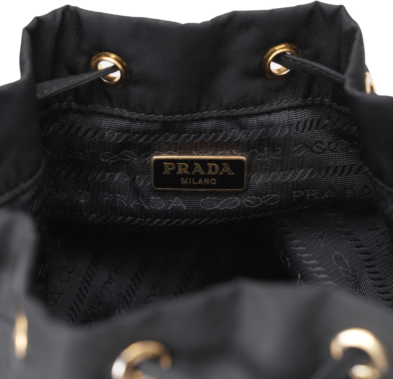 PRADA(USED)프라다 1BH038 리나일론 버킷백