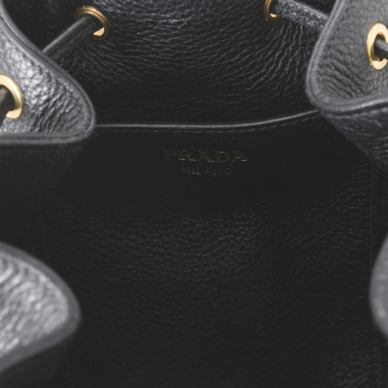 PRADA(USED)프라다 1BE018 비텔로 다이노 버킷백