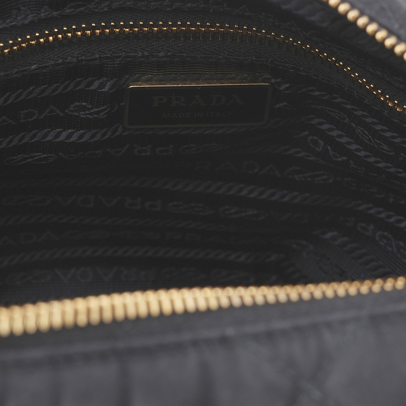 PRADA(USED)프라다 리나일론 퀼팅 체인백