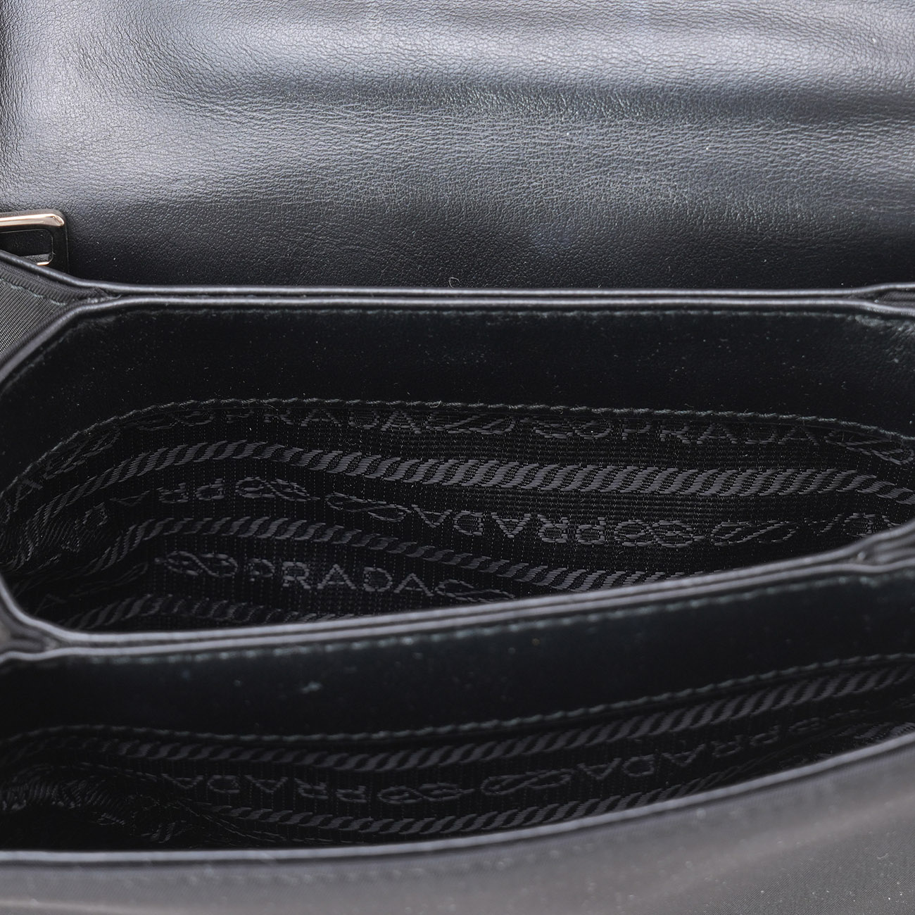 PRADA(USED)프라다 1BD032 사피아노 체인 크로스백