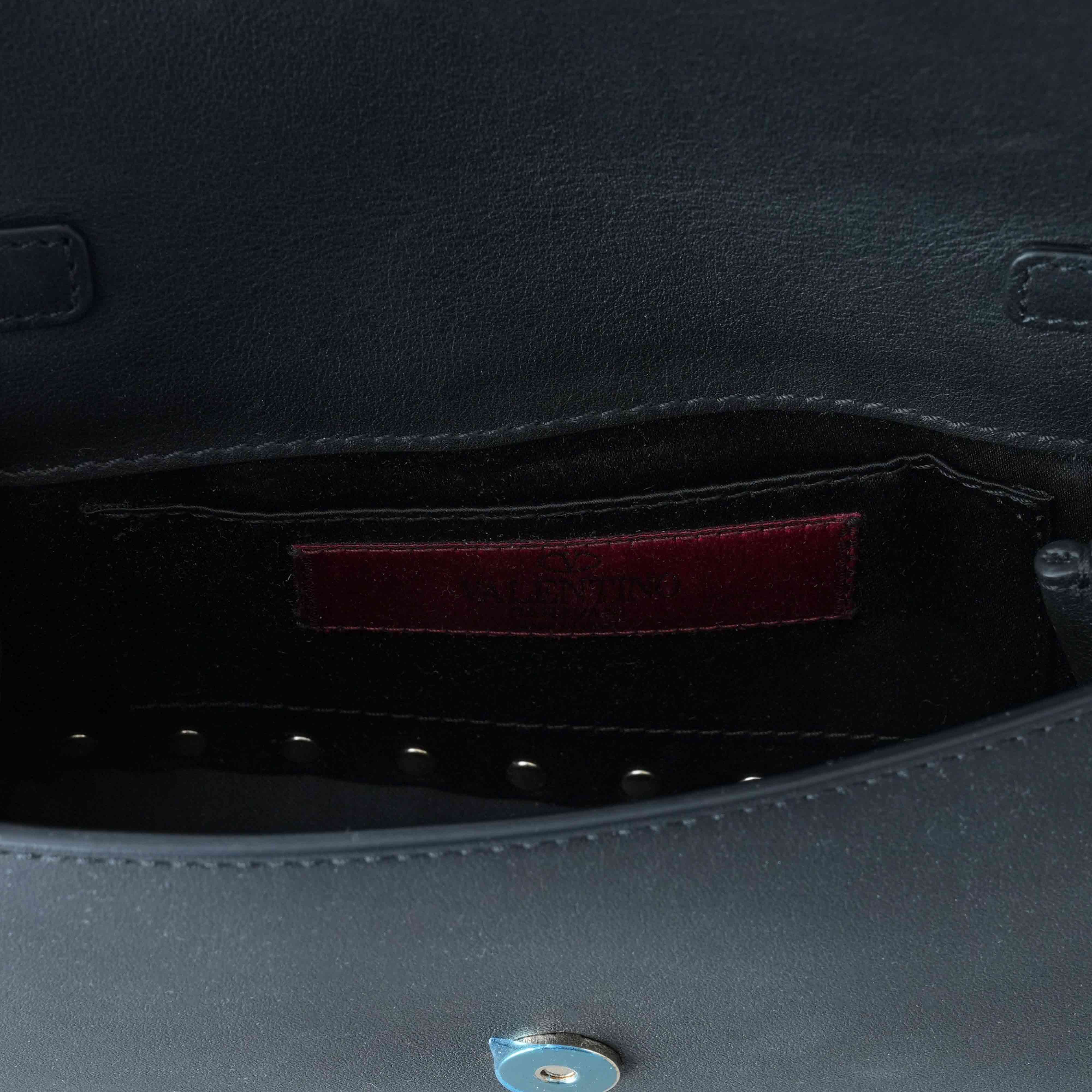 VALENTINO(USED)발렌티노 락스터드 플랩 체인 숄더백