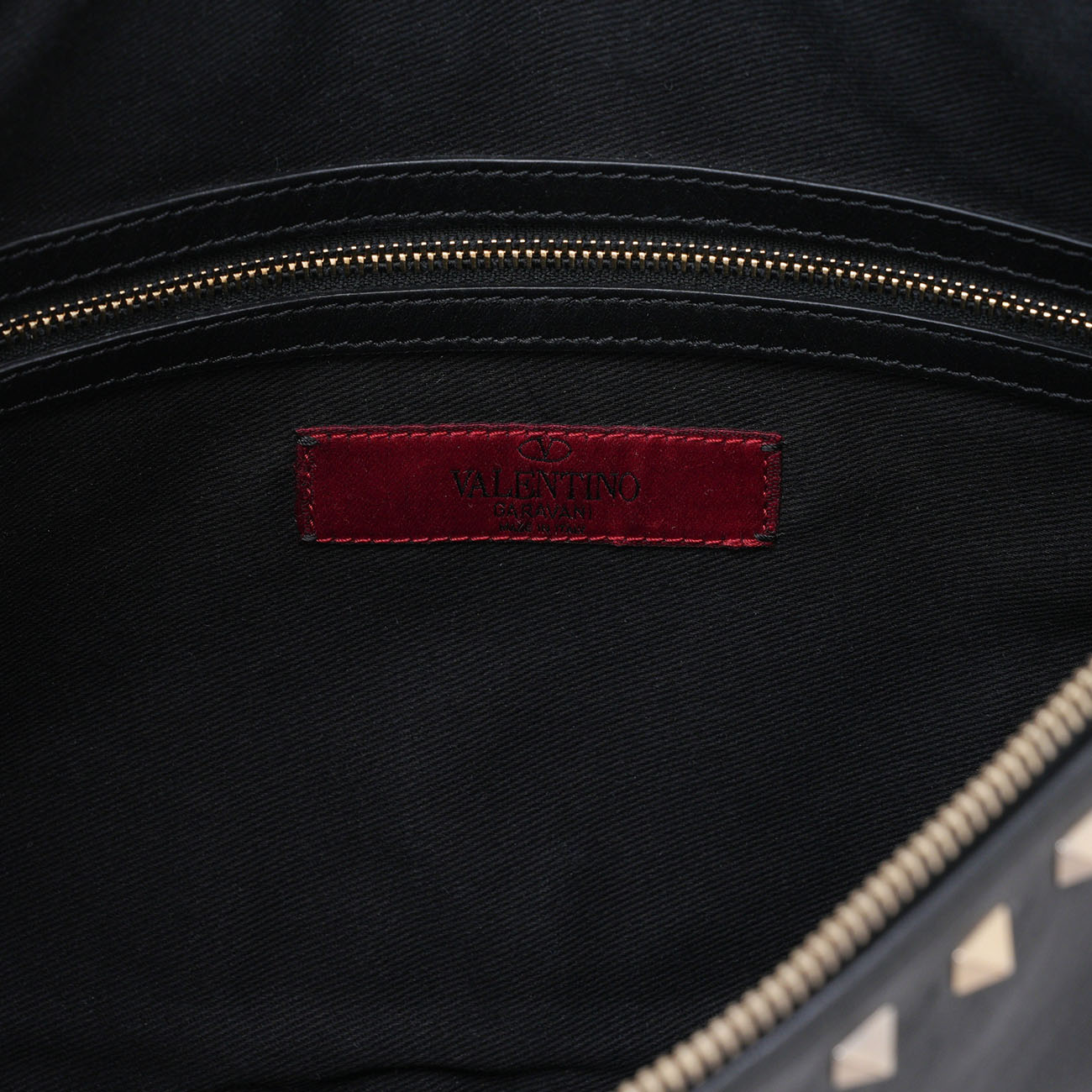 VALENTINO(USED)발렌티노 락스터드 클러치 블랙