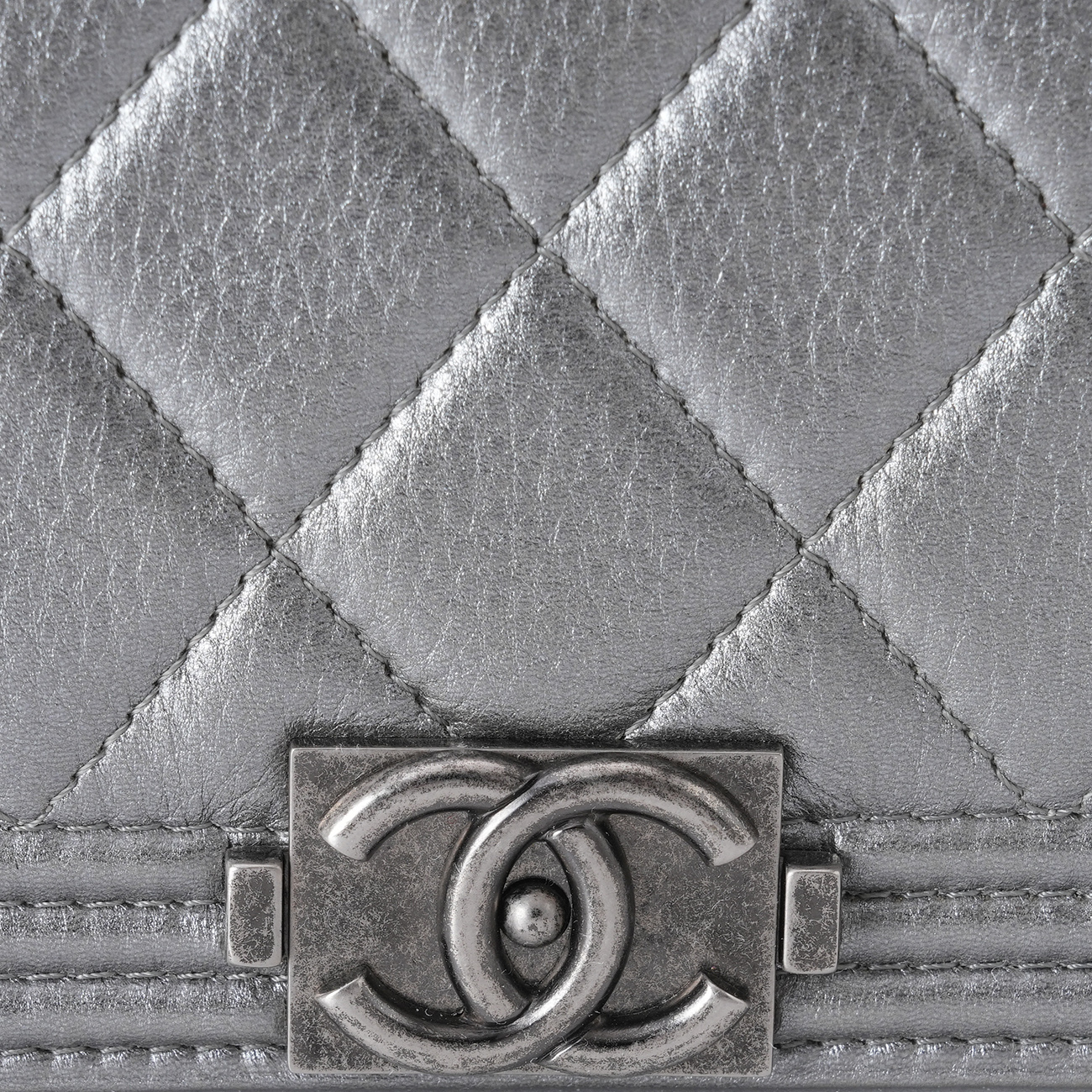 CHANEL(USED)샤넬 보이샤넬 플랩 장지갑