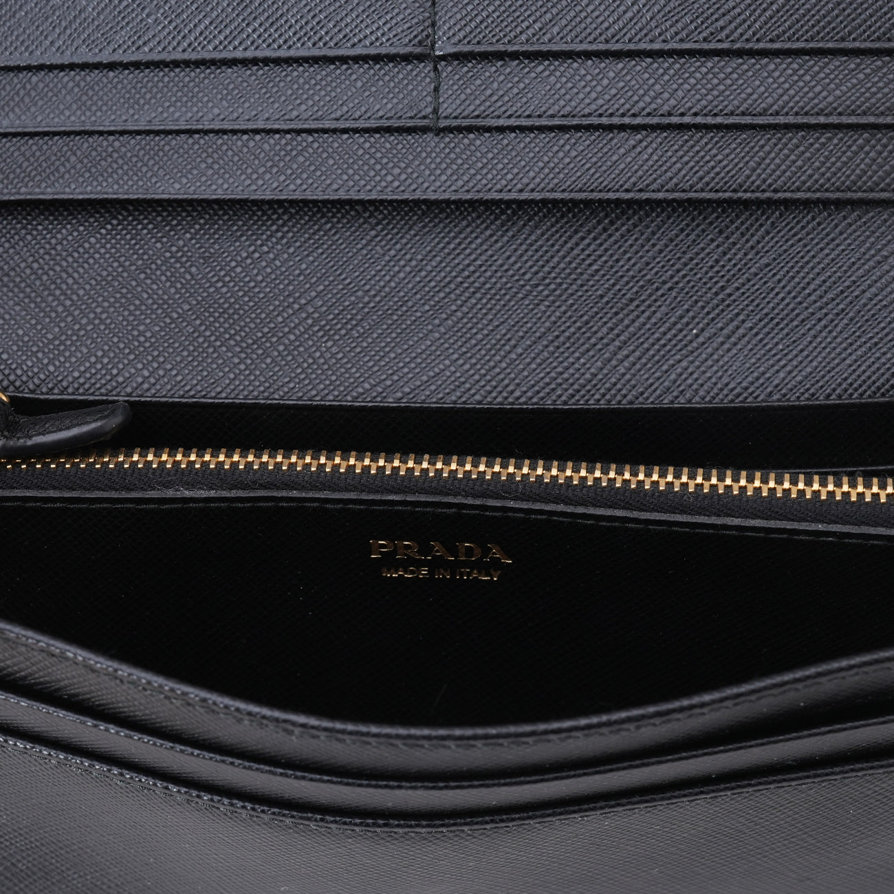 PRADA(USED)프라다 1MH132 사피아노 플랩 장지갑